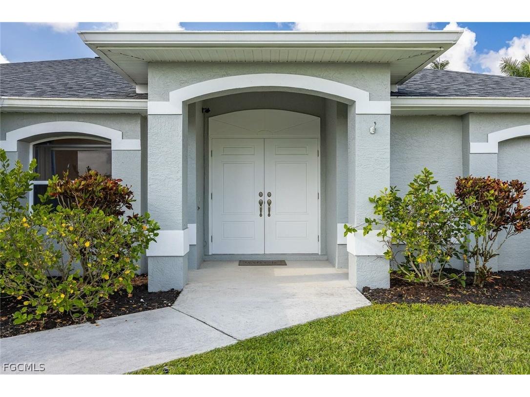 1724 SW 31 Lane Cape Coral FL 33914 2026011133 image1