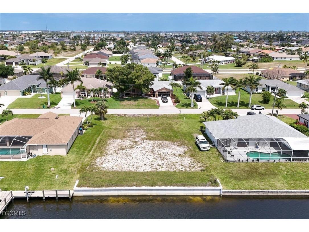 1724 SW 43rd Street Cape Coral FL 33914 2025021397 image2