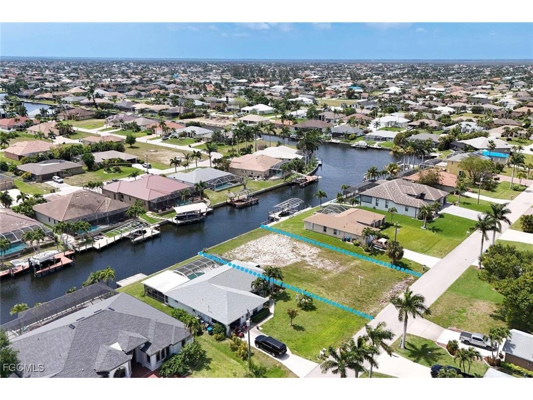 1724 SW 43rd Street Cape Coral FL 33914 2025021397 image8