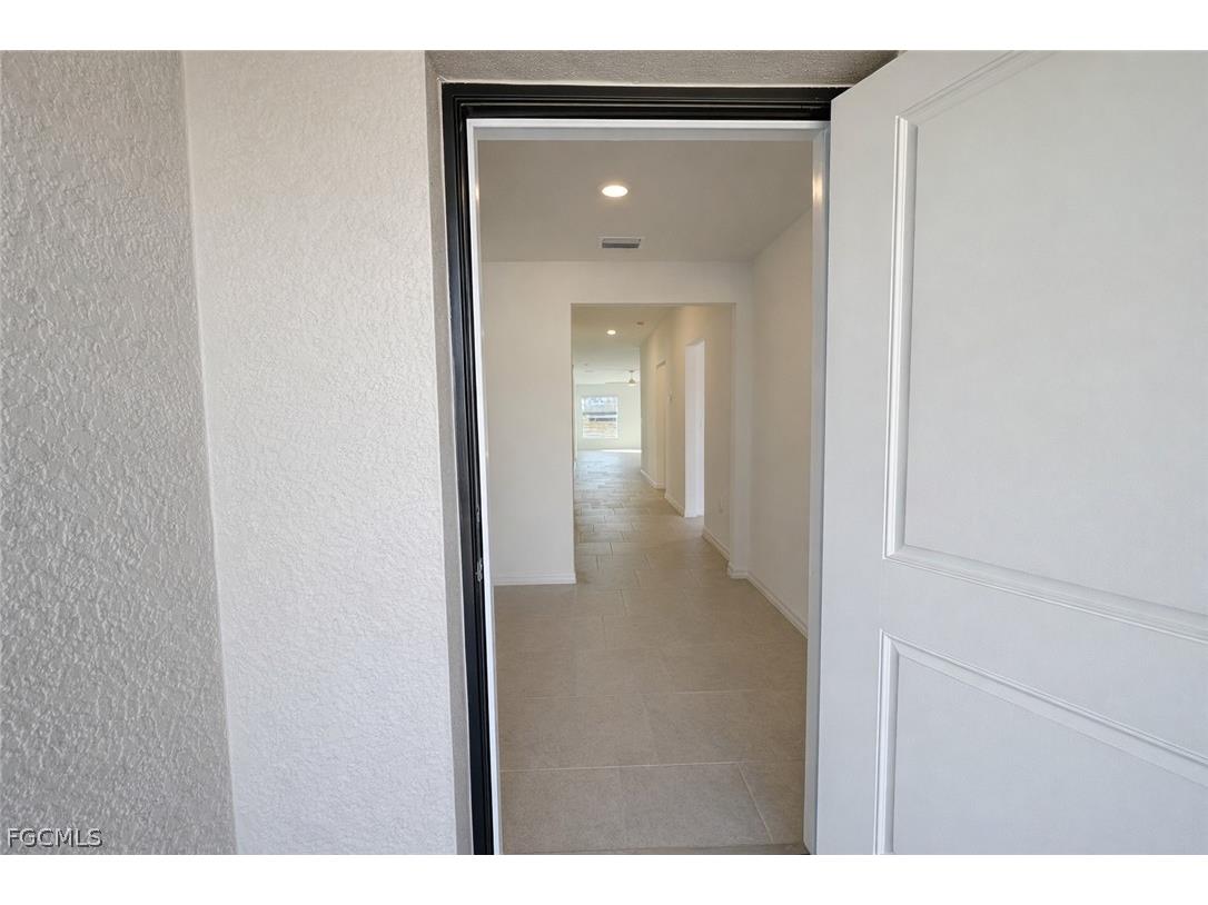 17240 Cantu Court North Fort Myers FL 33917 2026010611 image3