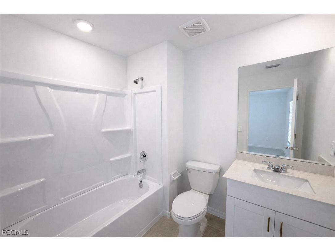 17240 Cantu Court North Fort Myers FL 33917 2026010611 image32