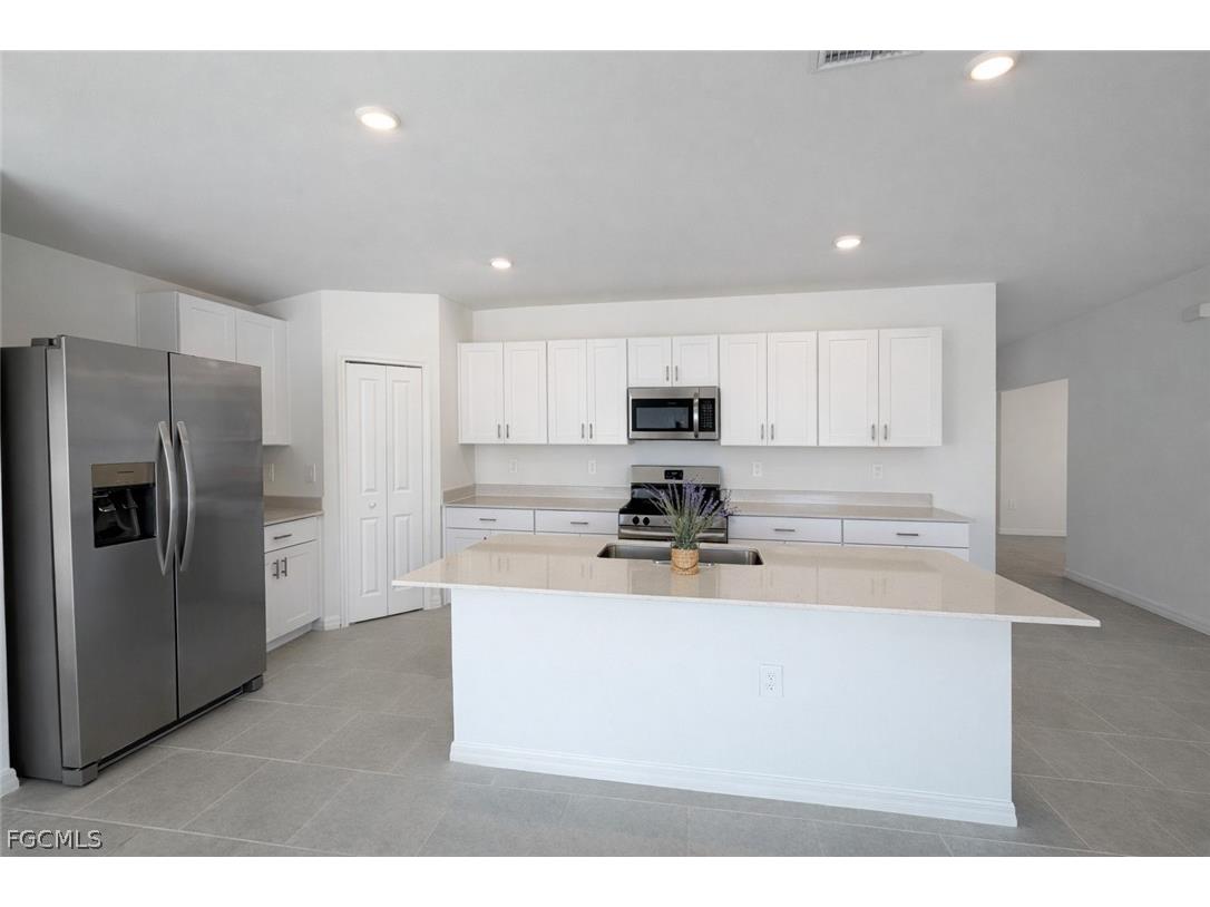 17240 Cantu Court North Fort Myers FL 33917 2026010611 image6