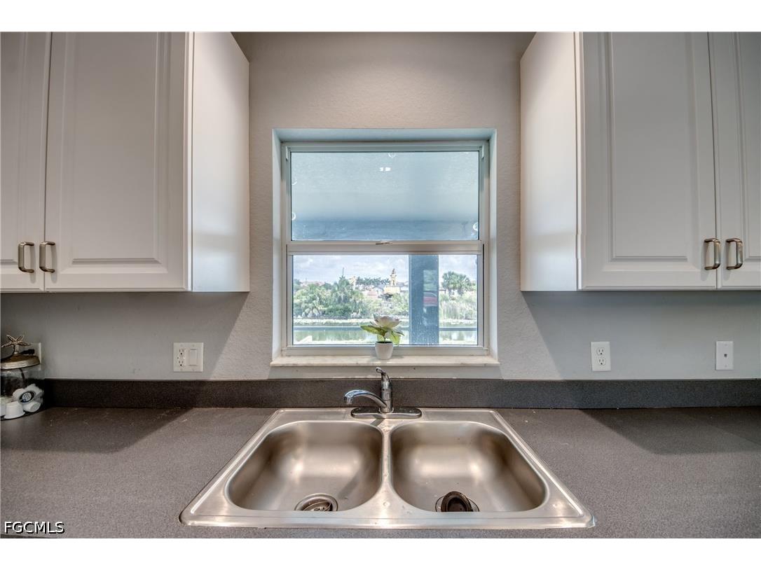 1725 NE 23rd Street Cape Coral FL 33909 2026021929 image13