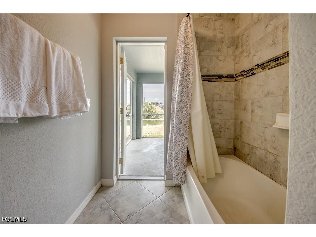 1725 NE 23rd Street Cape Coral FL 33909 2026021929 image22