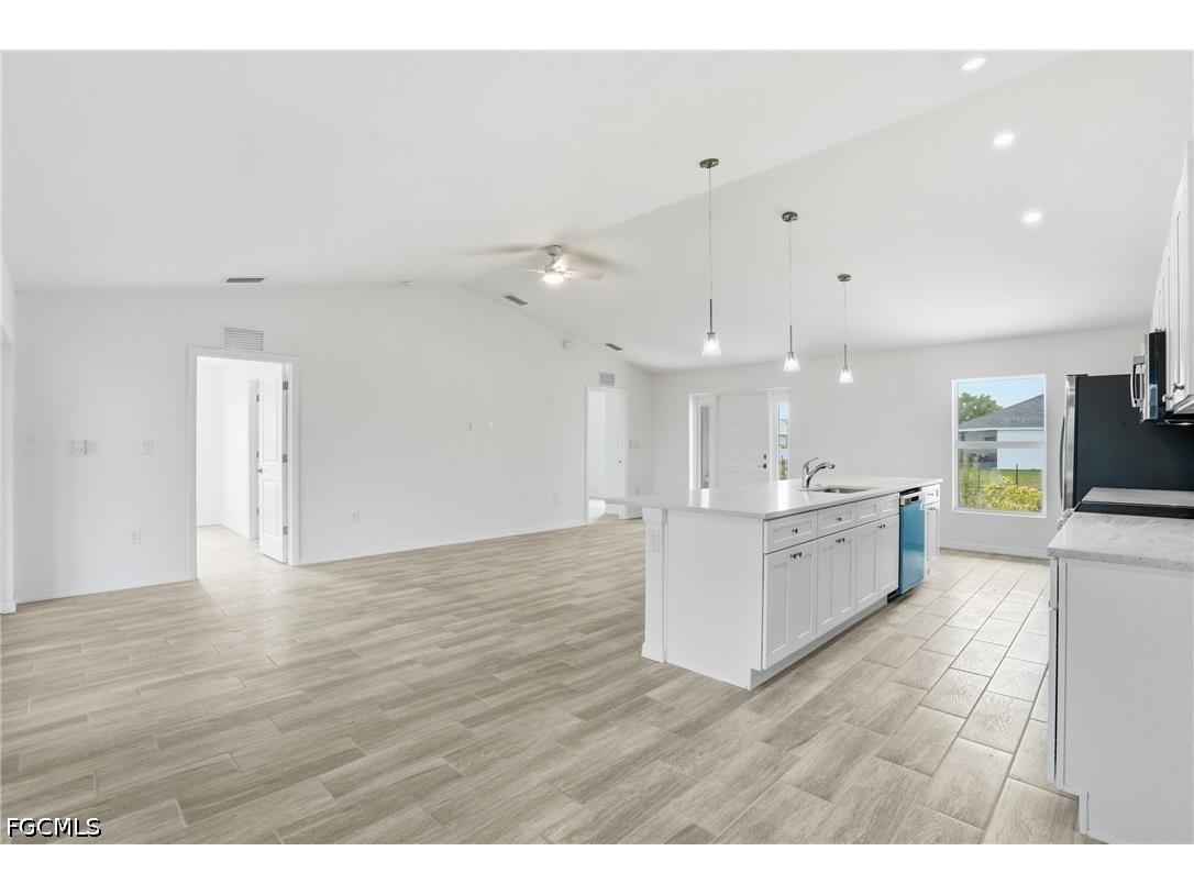1725 NW 2nd Street Cape Coral FL 33993 2026016542 image12