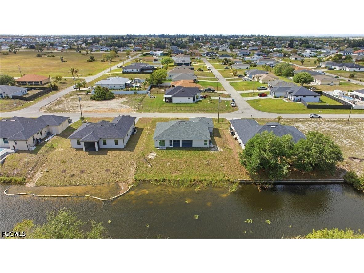 1725 NW 2nd Street Cape Coral FL 33993 2026016542 image43