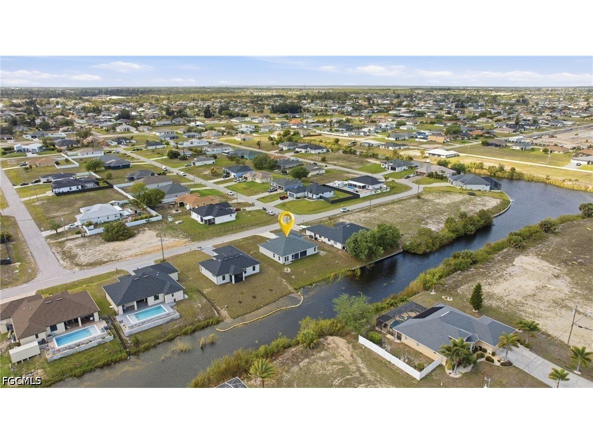 1725 NW 2nd Street Cape Coral FL 33993 2026016542 image44