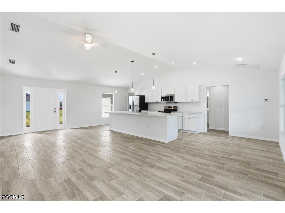 1725 NW 2nd Street Cape Coral FL 33993 2026016542 image7