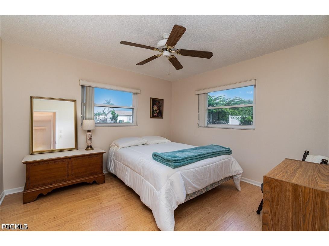 1725 SE 11th Terrace Cape Coral FL 33990 2026030937 image18