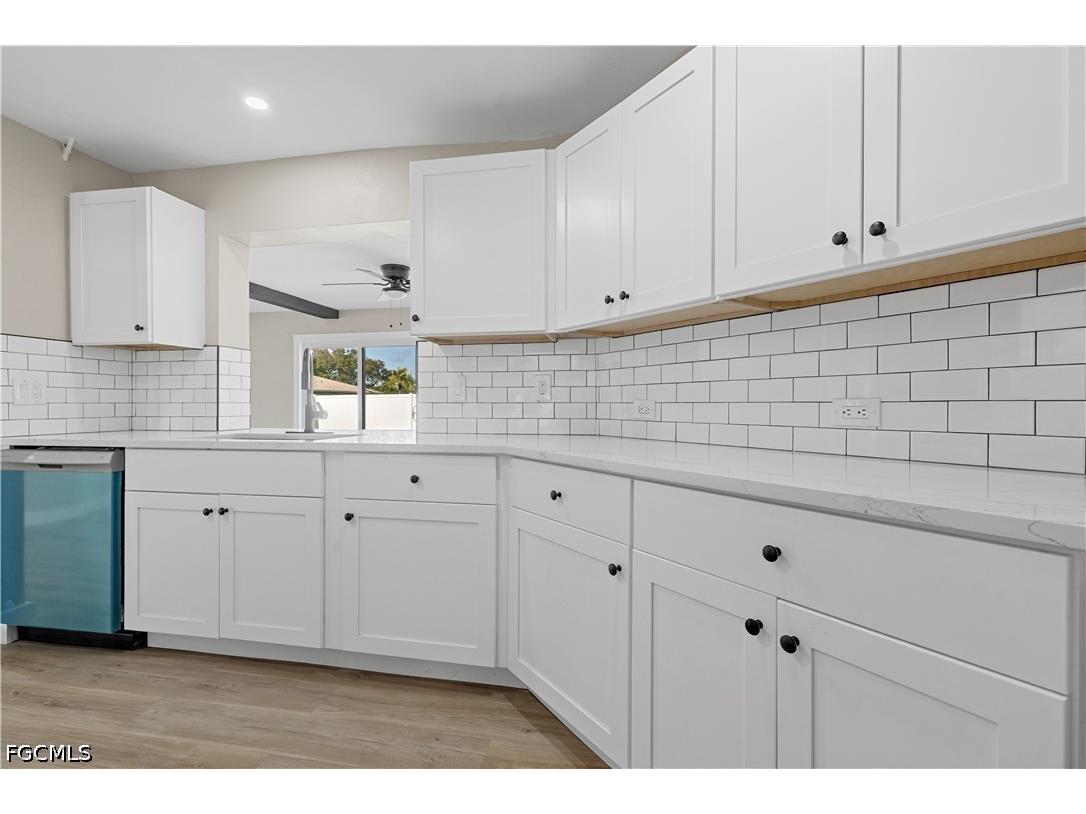 1725 SE 3rd Street Cape Coral FL 33990 2026014312 image14