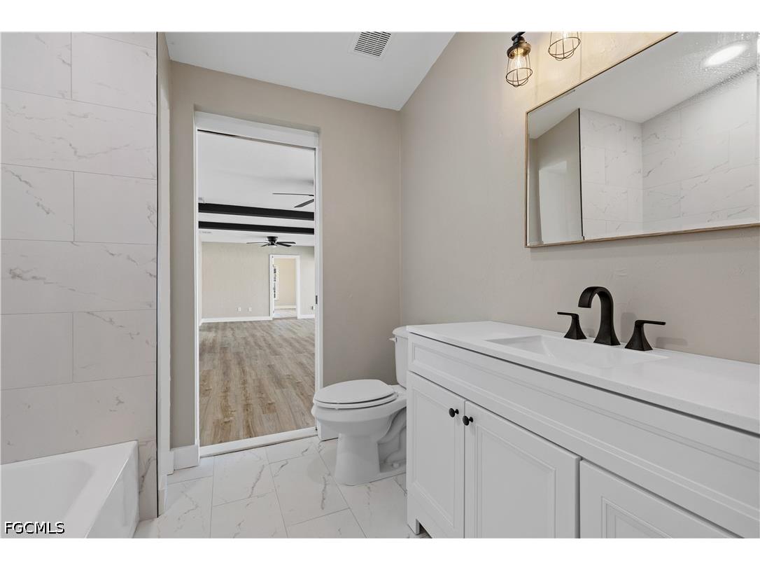 1725 SE 3rd Street Cape Coral FL 33990 2026014312 image22
