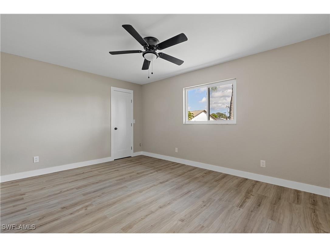 1725 SE 3rd Street Cape Coral FL 33990 225034290 image13