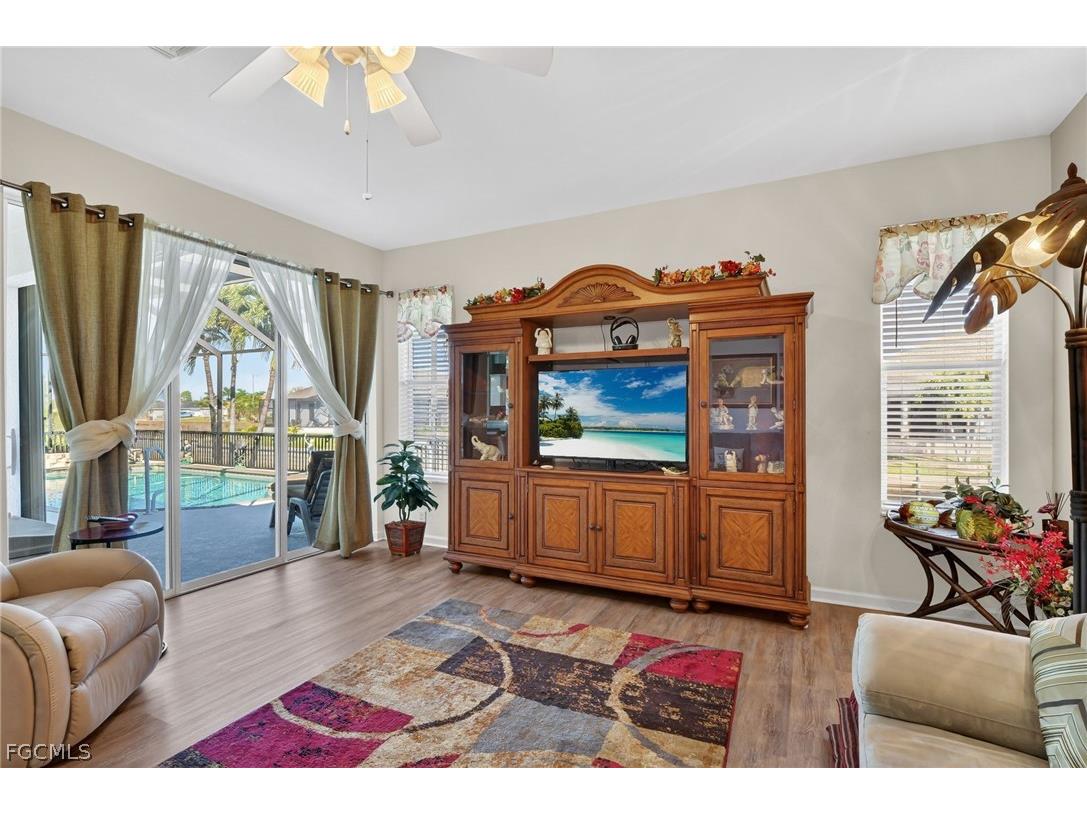 1725 SW 29th Terrace Cape Coral FL 33914 2026009856 image12