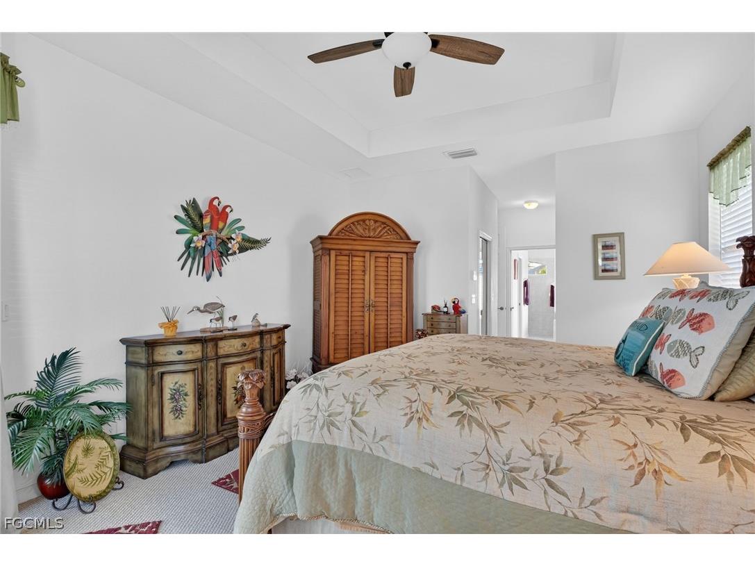 1725 SW 29th Terrace Cape Coral FL 33914 2026009856 image14