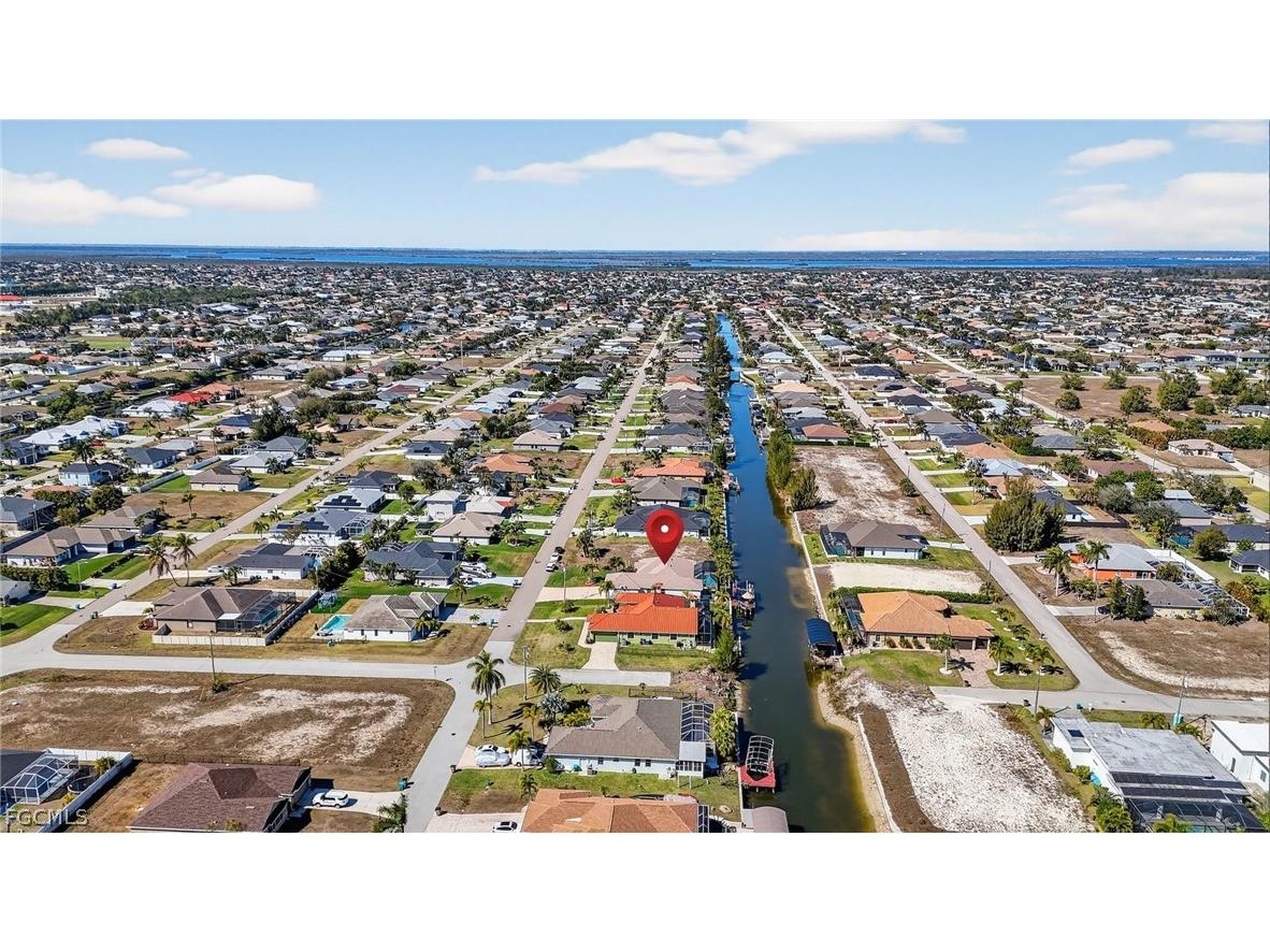 1725 SW 29th Terrace Cape Coral FL 33914 2026009856 image40