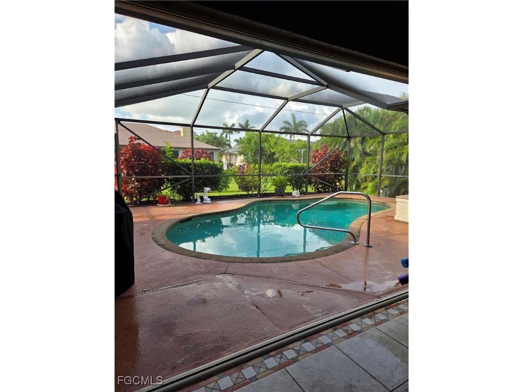 1725 SW 49th Lane Cape Coral FL 33914 2025019500 image17