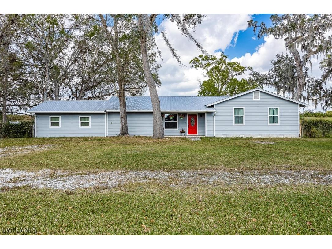 1726 Caloosa Estates Lane Labelle FL 33935 223009696 image1