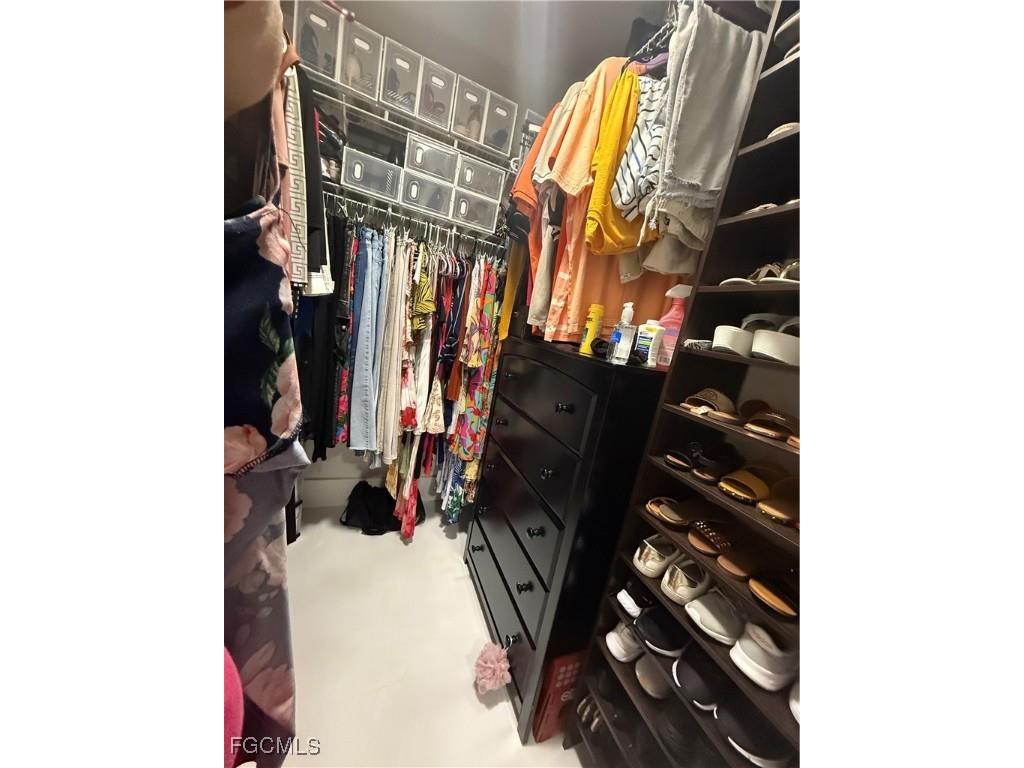 1726 Country Club Boulevard Cape Coral FL 33990 2025001502 image12