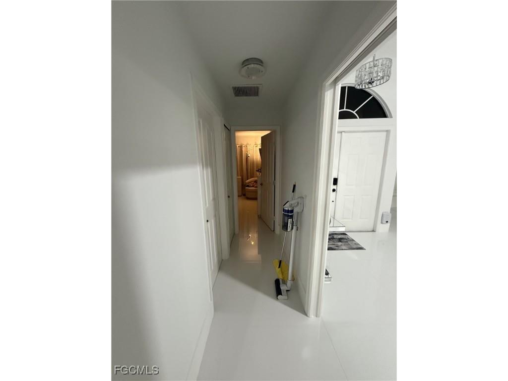 1726 Country Club Boulevard Cape Coral FL 33990 2025001502 image13