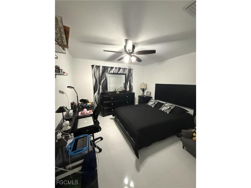 1726 Country Club Boulevard Cape Coral FL 33990 2025001502 image14