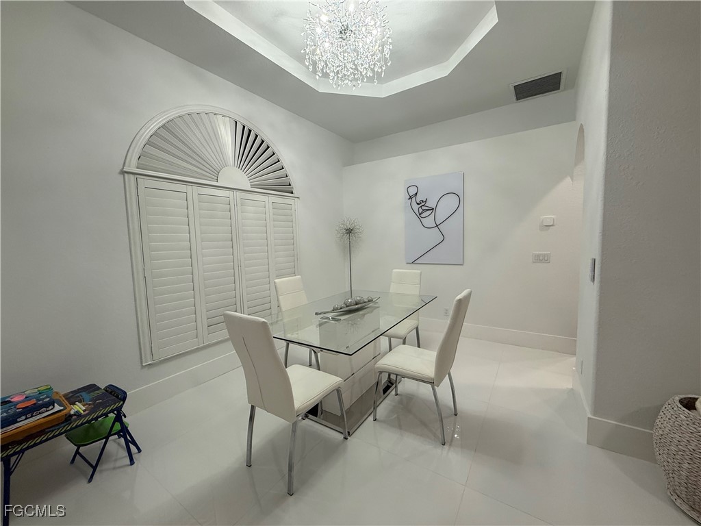 1726 Country Club Boulevard Cape Coral FL 33990 2025001502 image6