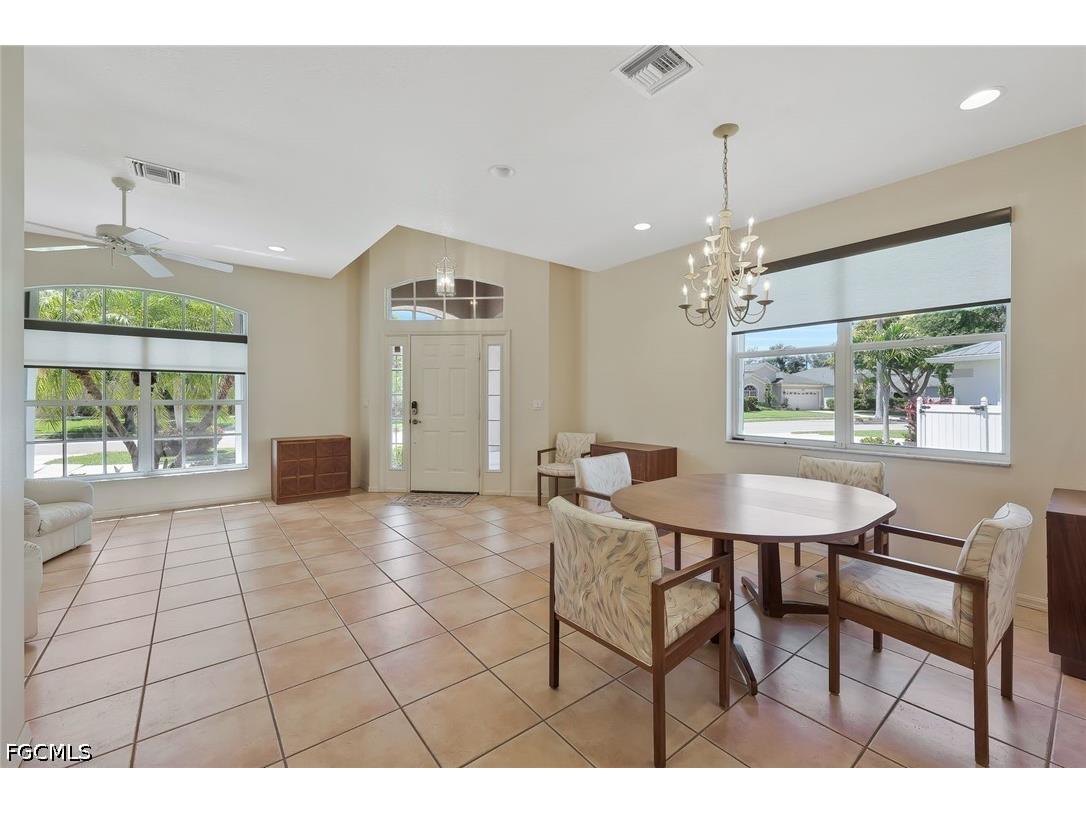 1726 Emerald Cove Circle Cape Coral FL 33991 2026016462 image14