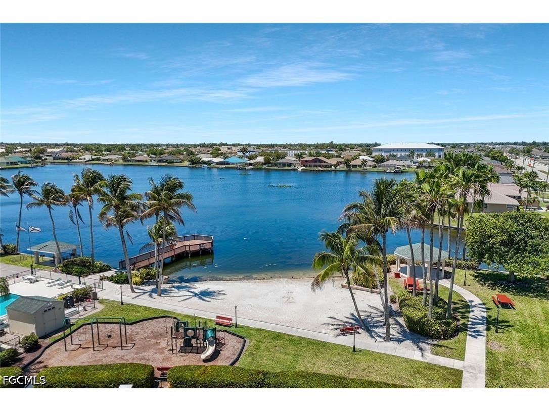 1726 Emerald Cove Circle Cape Coral FL 33991 2026016462 image33