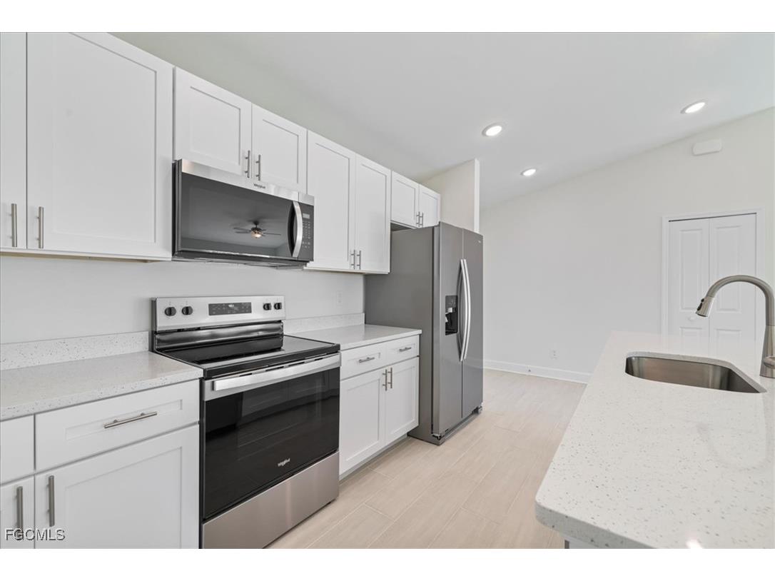 1726 NW 17th Street Cape Coral FL 33993 2025018666 image10