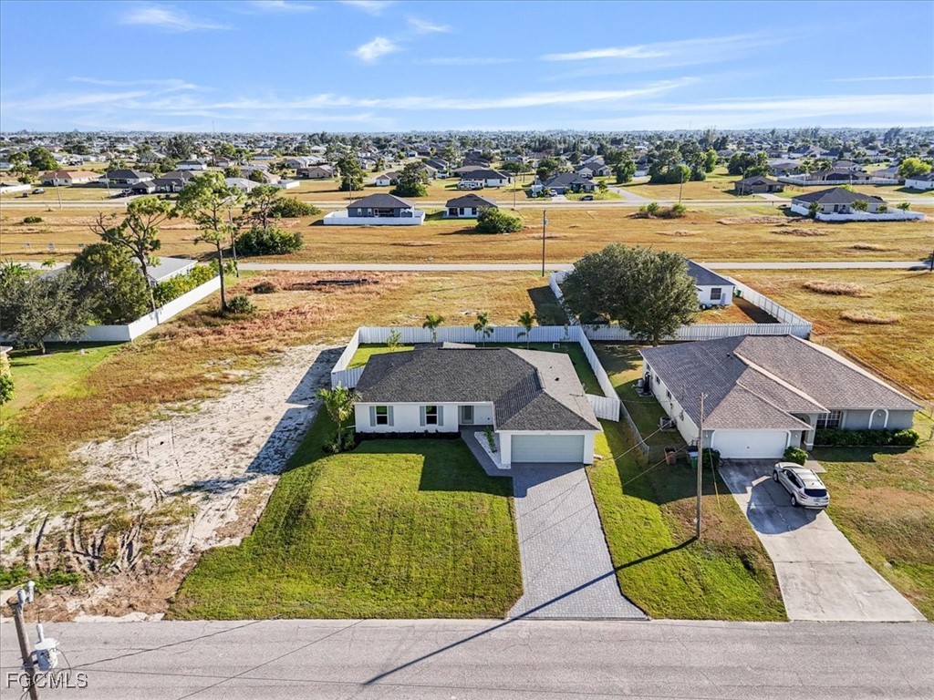 1726 NW 17th Street Cape Coral FL 33993 2025018666 image40