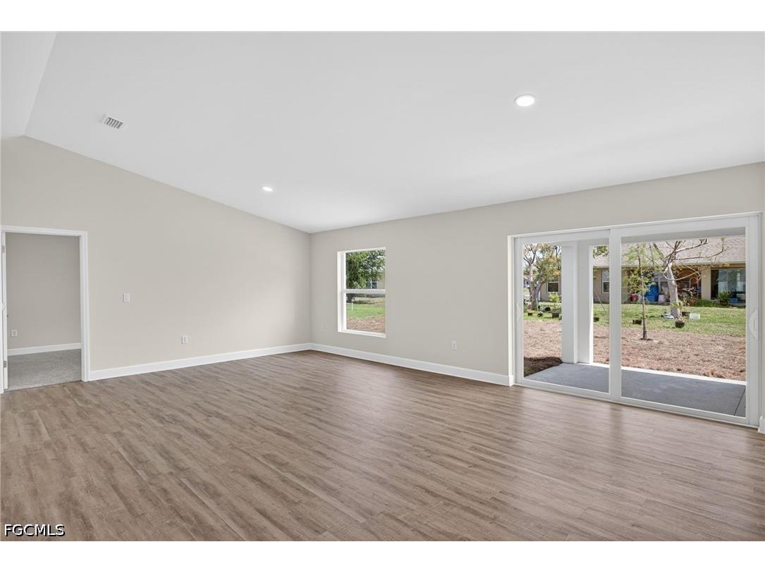 1726 NW 3rd Street Cape Coral FL 33993 2026018304 image10