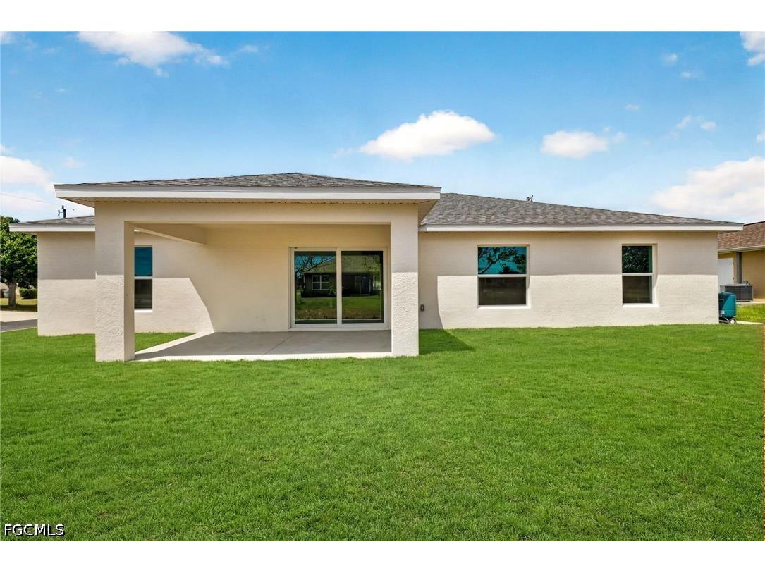 1726 NW 3rd Street Cape Coral FL 33993 2026018304 image26