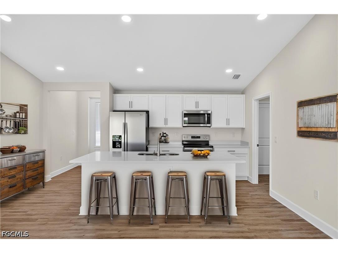 1726 NW 3rd Street Cape Coral FL 33993 2026018304 image3
