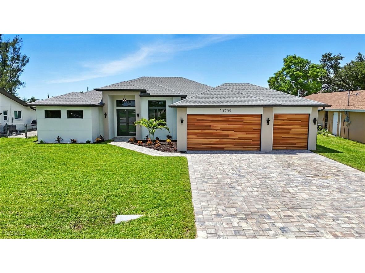 1726 SW 15th Avenue Cape Coral FL 33991 2025007168 image1