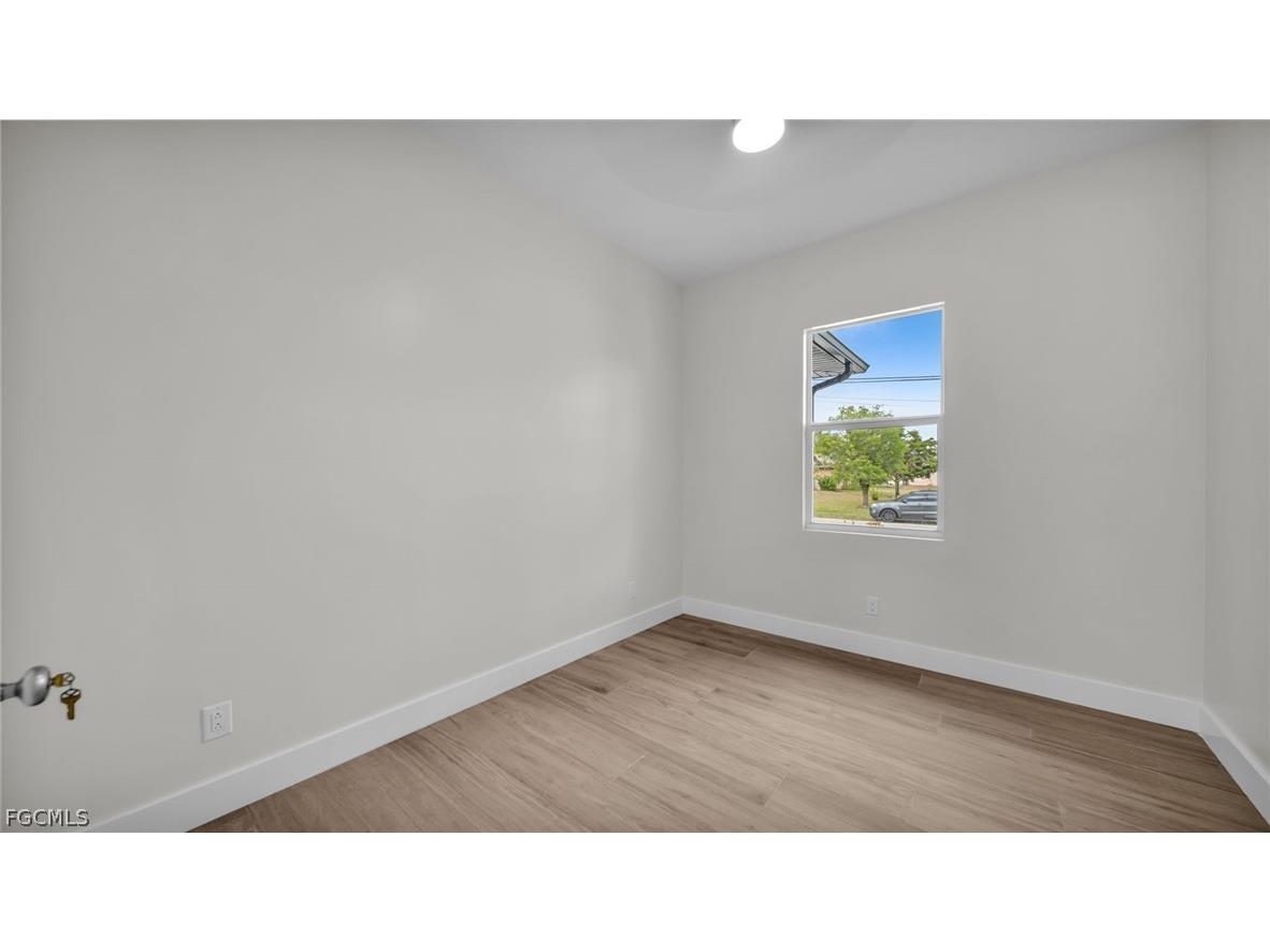 1726 SW 36th Terrace Cape Coral FL 33914 2026008664 image4
