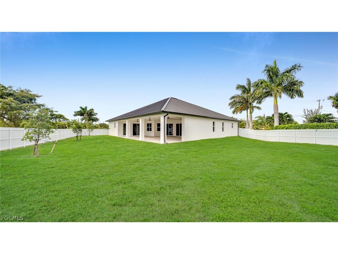 1726 SW 36th Terrace Cape Coral FL 33914 2026008664 image44