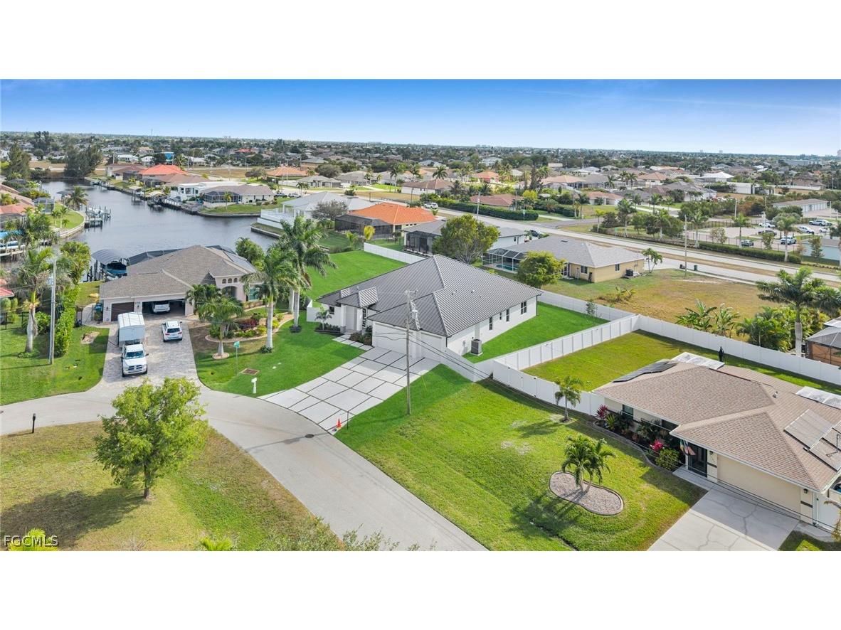 1726 SW 36th Terrace Cape Coral FL 33914 2026008664 image47
