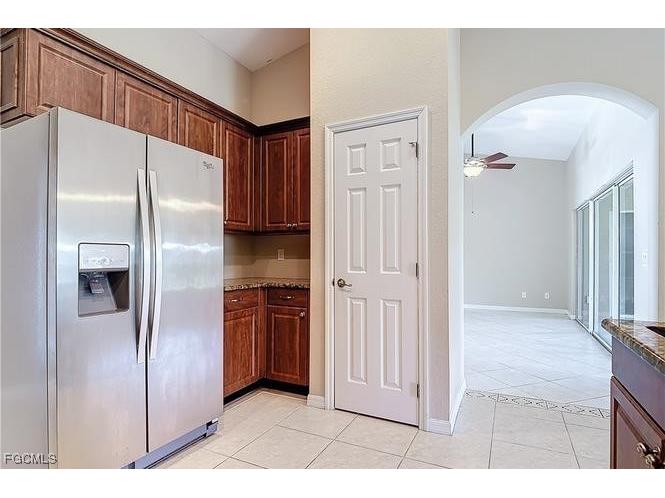 1726 Trafalgar Parkway Cape Coral FL 33991 2025024033 image13