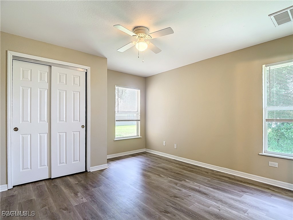 1726 Trafalgar Parkway Cape Coral FL 33991 2025024033 image9