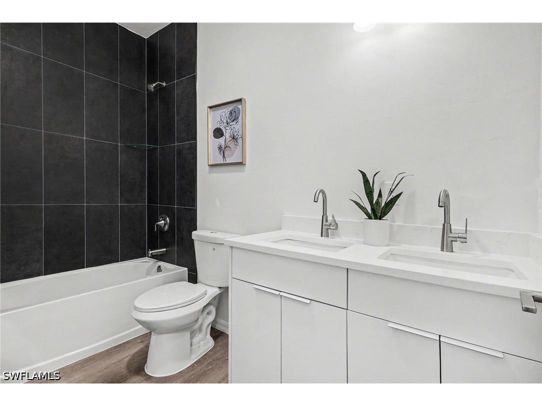 1727 NE 12th Terrace Cape Coral FL 33909 226016375 image21