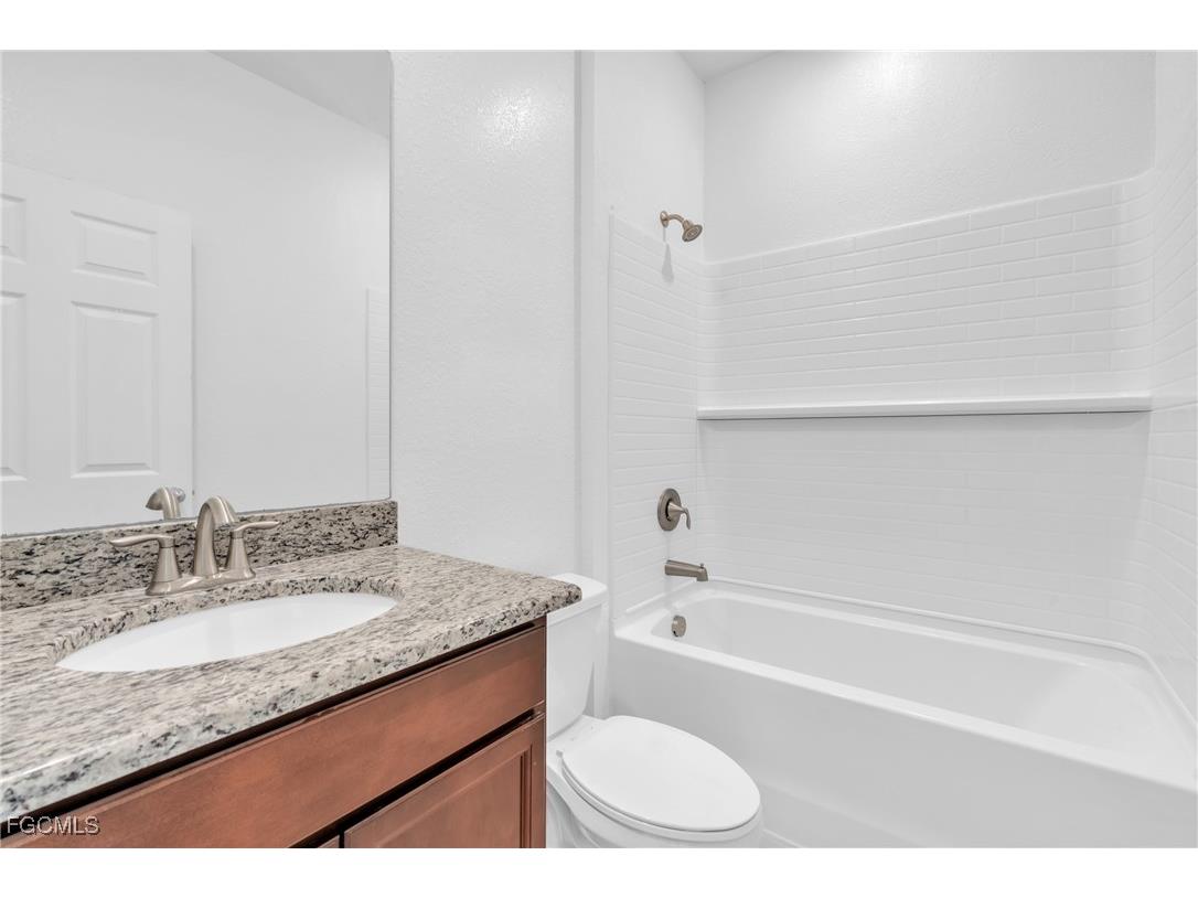 1727 NW 24th Place Cape Coral FL 33993 2025023863 image14