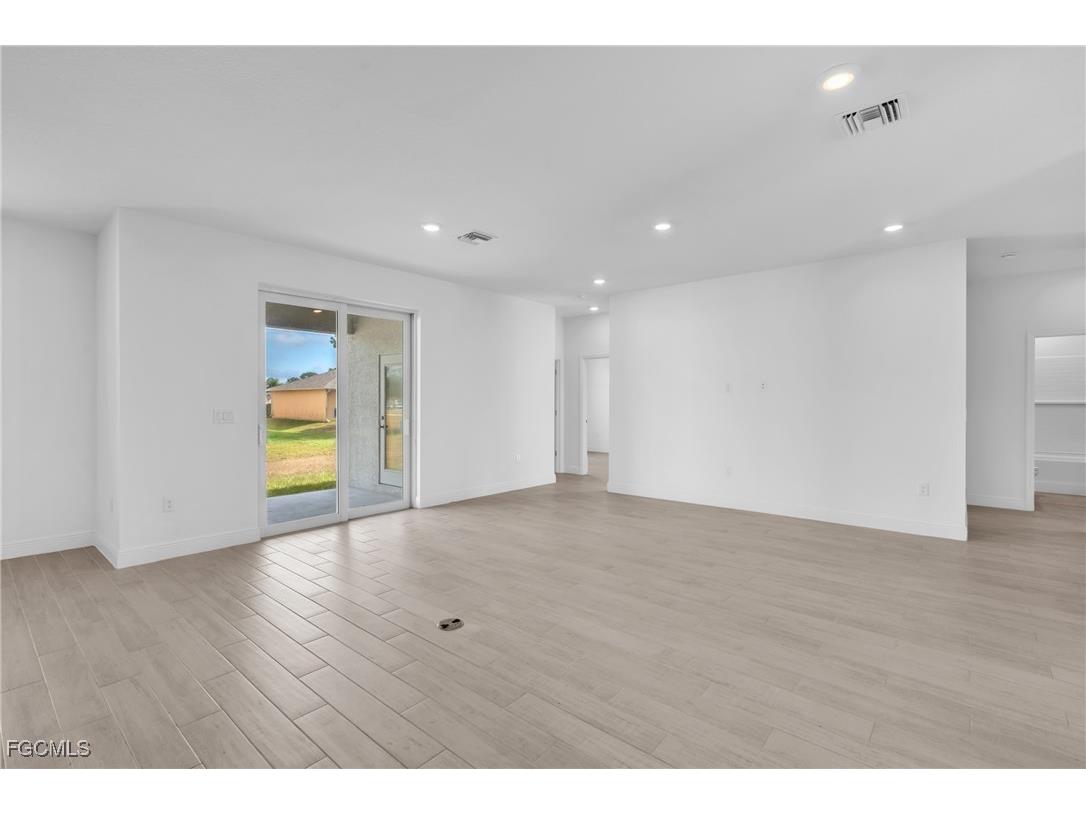 1727 NW 24th Place Cape Coral FL 33993 2025023863 image29