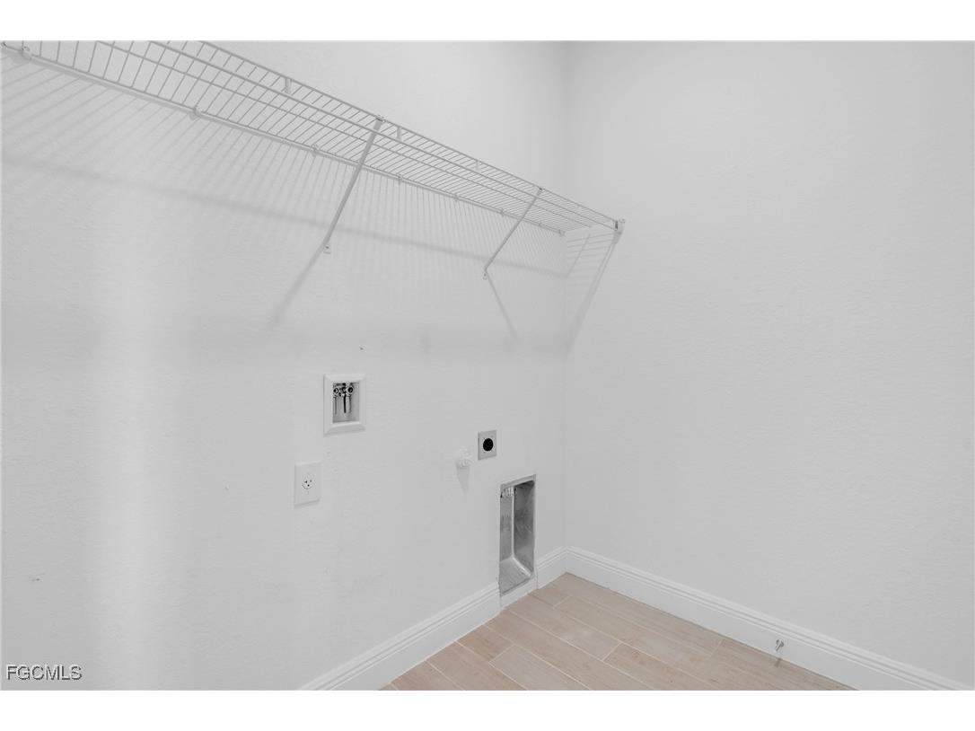 1727 NW 24th Place Cape Coral FL 33993 2025023863 image30