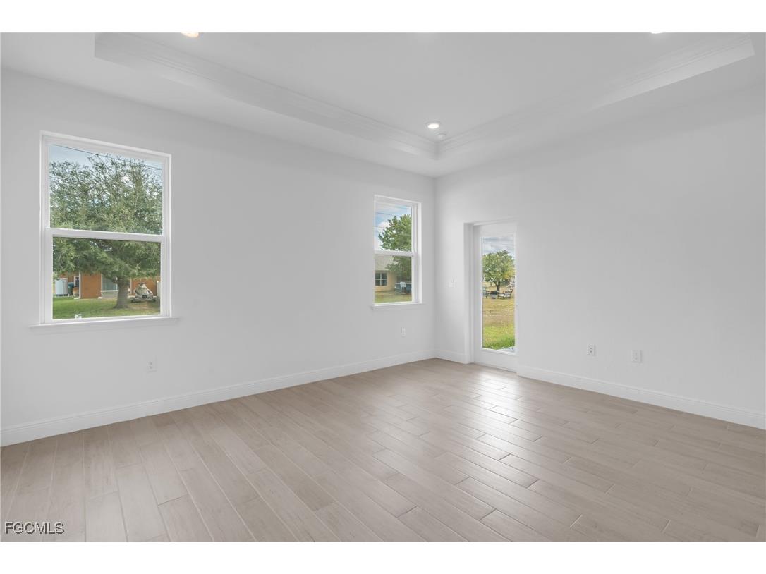 1727 NW 24th Place Cape Coral FL 33993 2025023863 image6