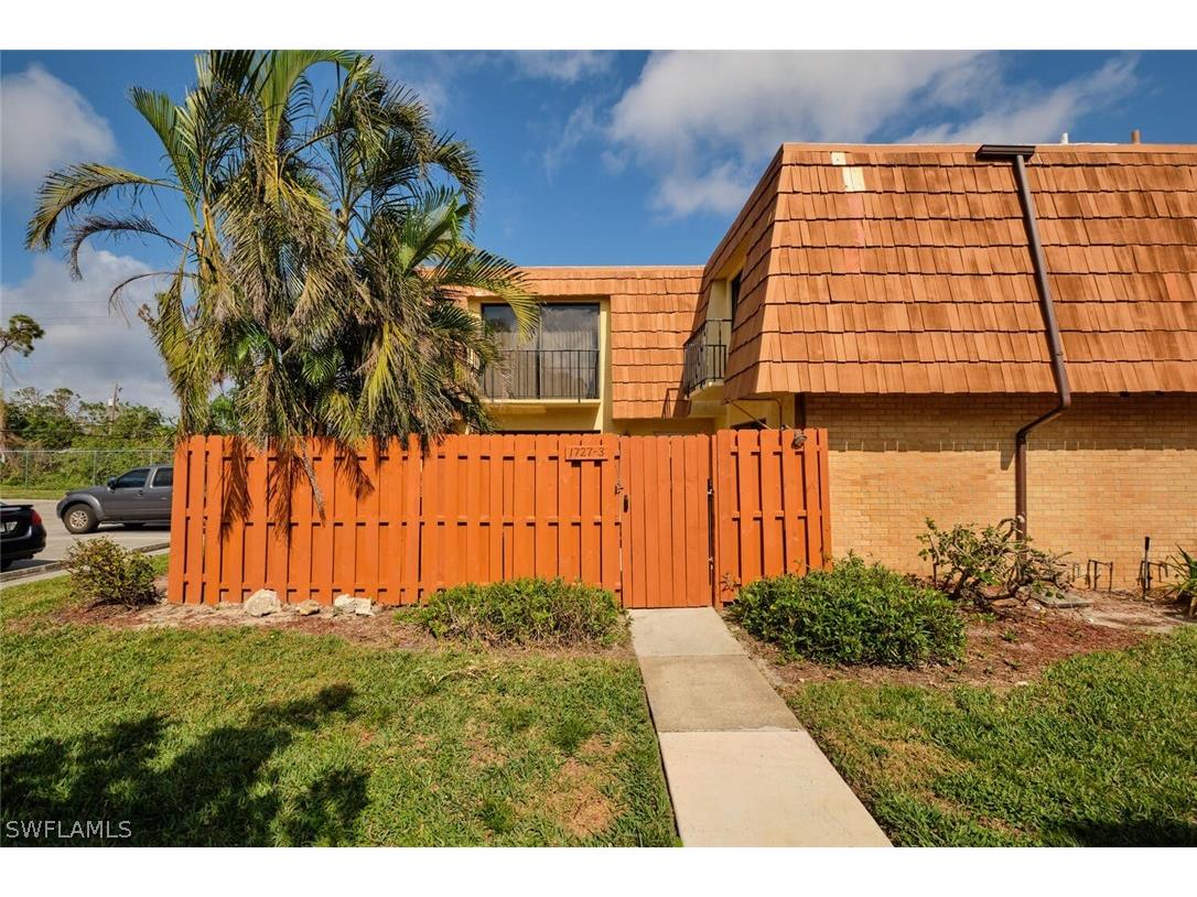 1727 Park Meadows Drive #3 Fort Myers FL 33907 223008818 image1