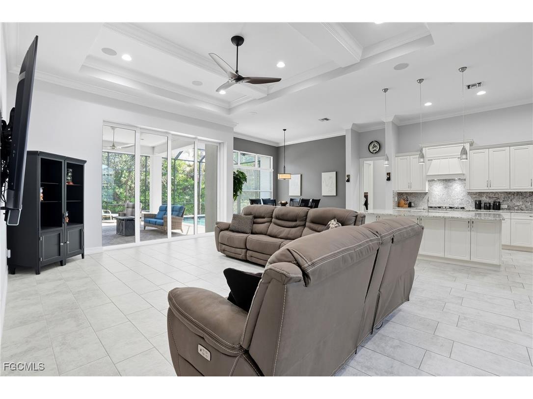 17279 Hidden Estates Circle Fort Myers FL 33908 2025010875 image13