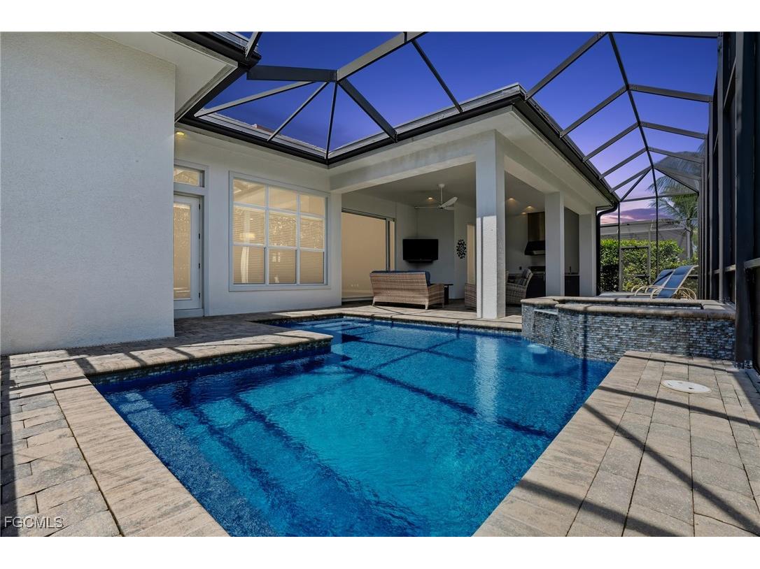 17279 Hidden Estates Circle Fort Myers FL 33908 2025010875 image4