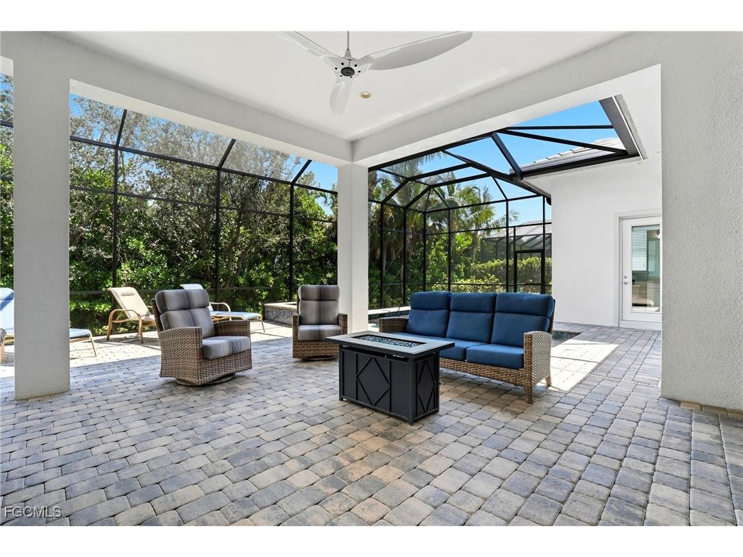 17279 Hidden Estates Circle Fort Myers FL 33908 2025010875 image8