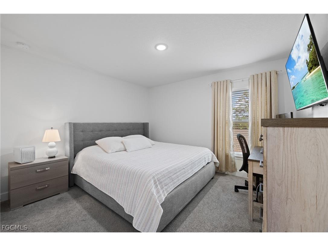 1728 Diplomat Parkway W Cape Coral FL 33993 2026011900 image17