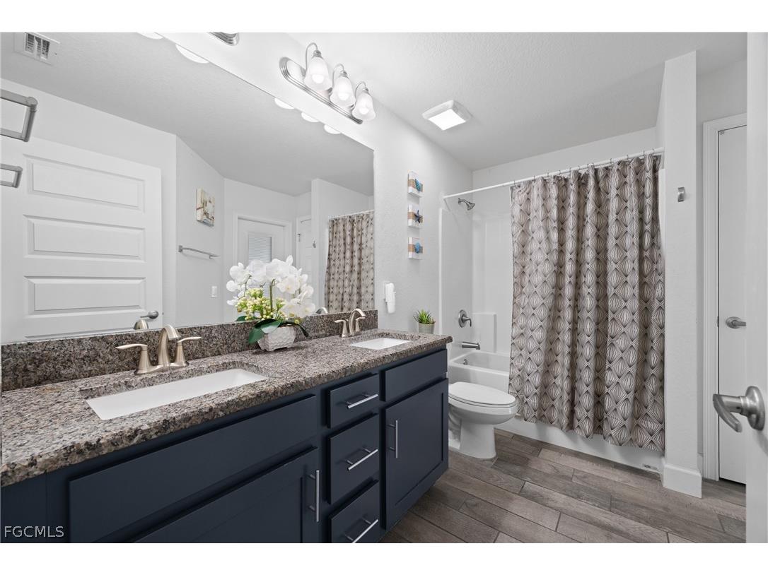 1728 Diplomat Parkway W Cape Coral FL 33993 2026011900 image18