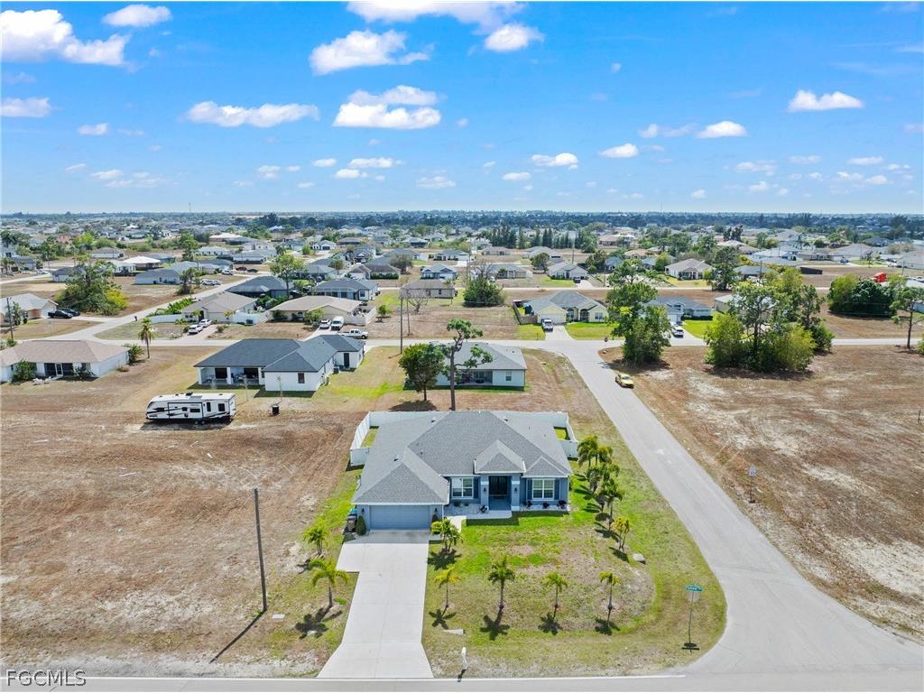 1728 Diplomat Parkway W Cape Coral FL 33993 2026011900 image25